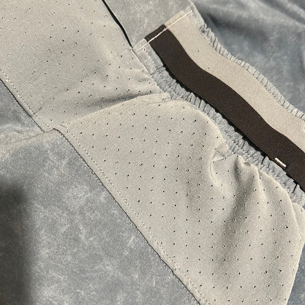 Lululemon Surge Short 6" *Lined - Gravel Dust Chambray